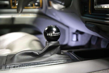 Three Pedals Logo Billet Aluminum 6 Speed Shift Knob - Image 3