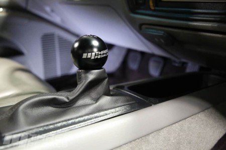 Three Pedals Logo Billet Aluminum 6 Speed Shift Knob - Image 6