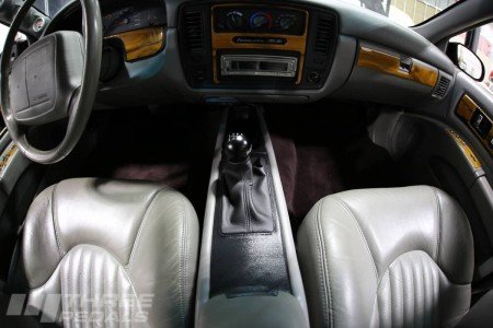 Three Pedals Logo Billet Aluminum 6 Speed Shift Knob - Image 13