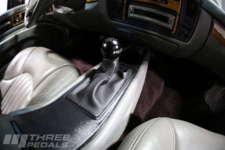 Three Pedals Logo Billet Aluminum 6 Speed Shift Knob - Image 10